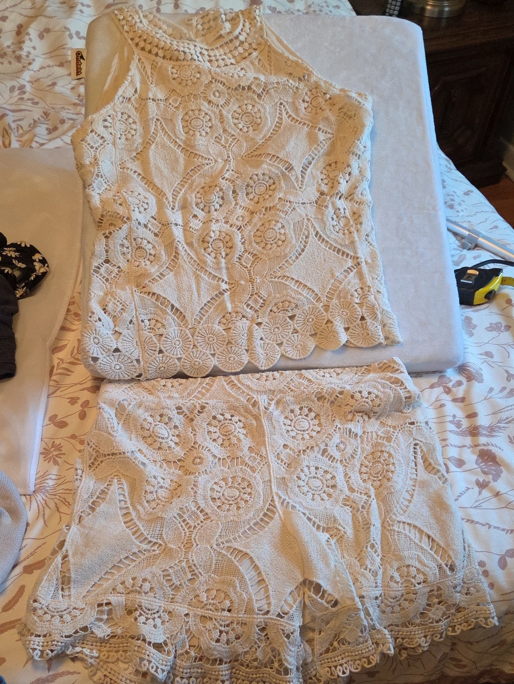 UNIQUE FIND !!! 2pc SHORT AND HALTER Lace Crochet Cream Set